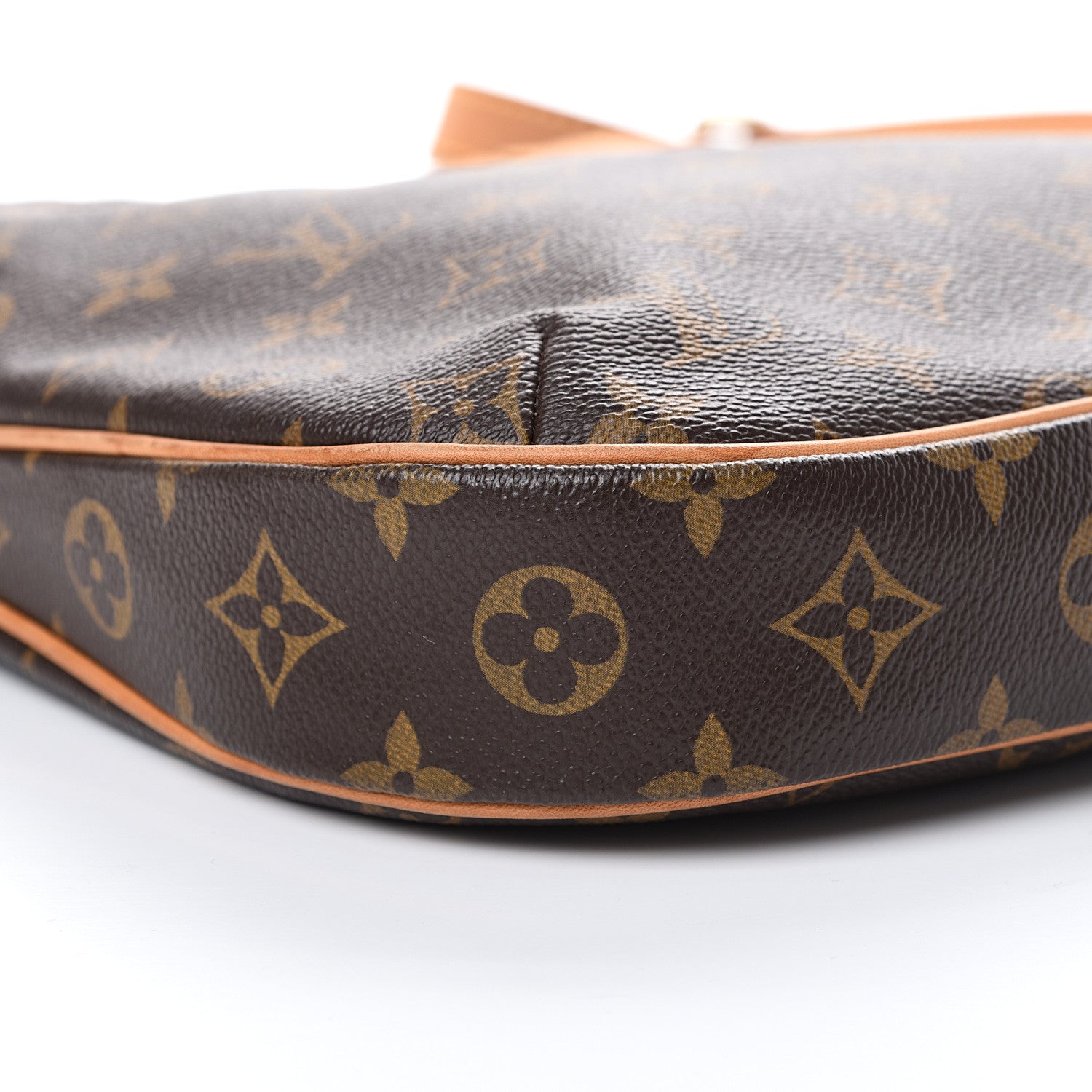 Louis Vuitton Monogram Odeon PM 8 of 14