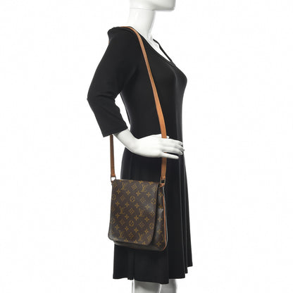 Louis Vuitton Monogram Musette Salsa Long Strap 2 of 13