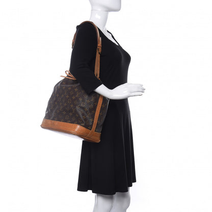 Louis Vuitton Monogram Noe 2 of 9
