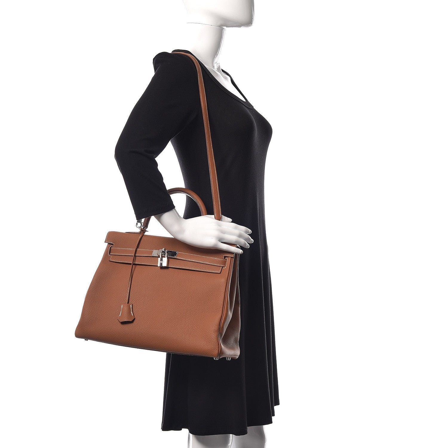 Hermes Togo Kelly Retourne 35 Gold 2 of 16