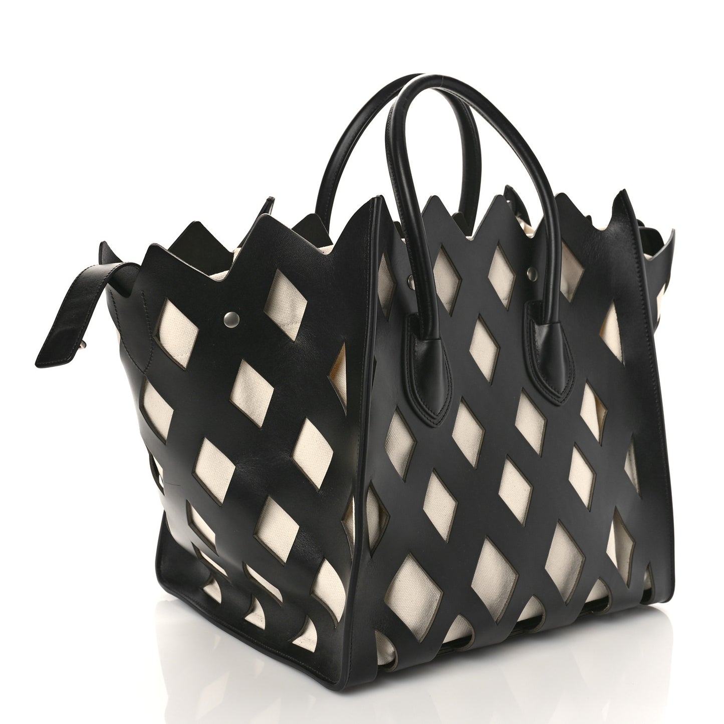 Calfskin Medium Cutout Phantom Luggage Black