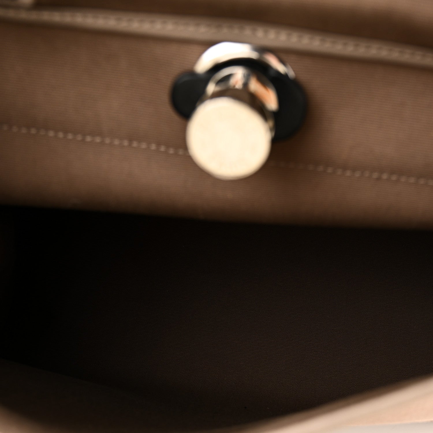 Hermes Vache Hunter Toile Officier Herbag Zip PM 31 Etoupe Black 6 of 11