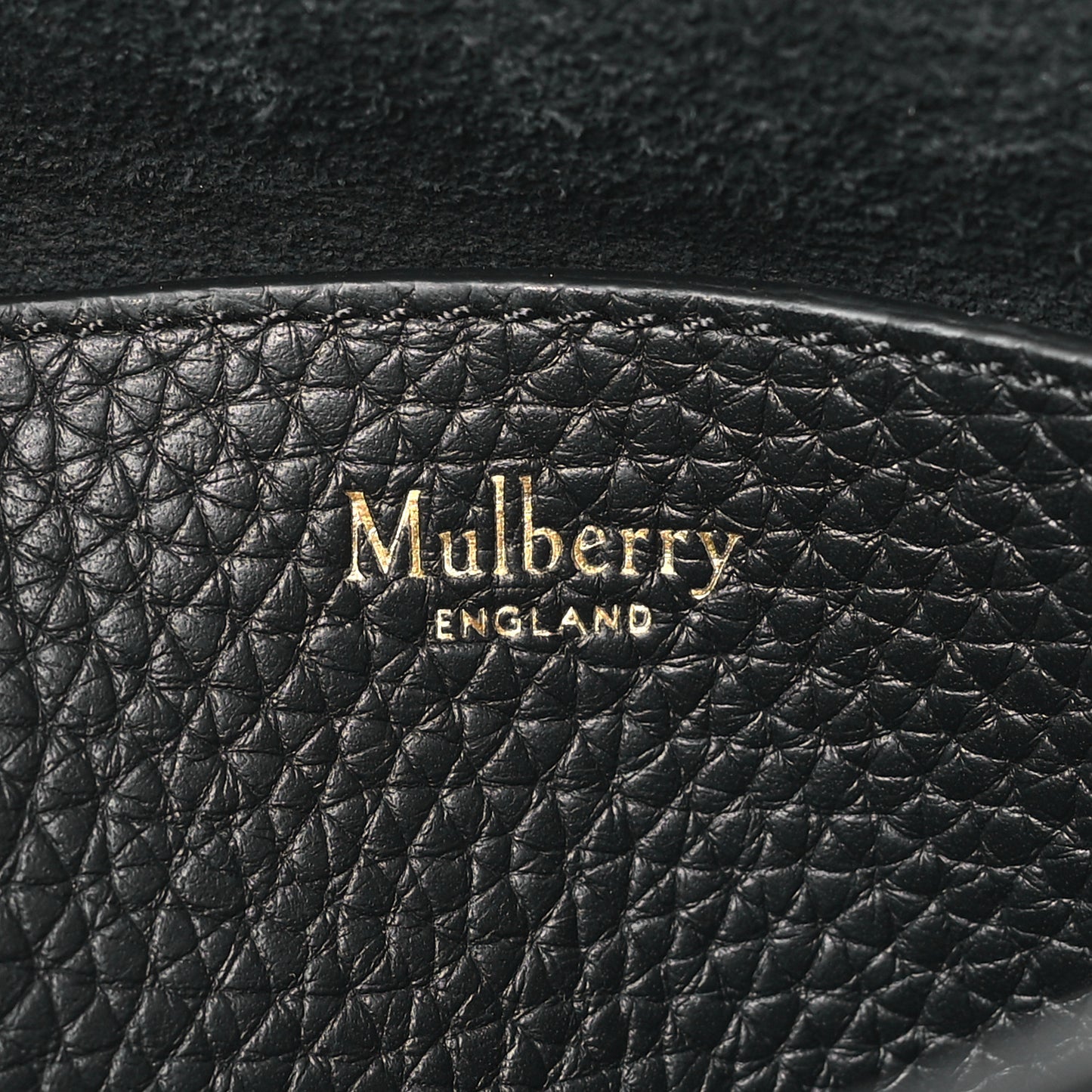 Small Classic Grain Calfskin Medium Lily Black