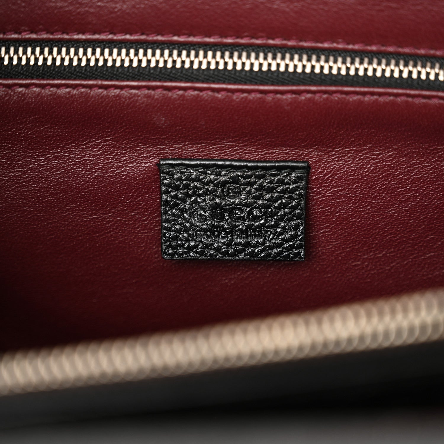 Gucci Grainy Calfskin Medium Zumi Top Handle Bag Black 6 of 10