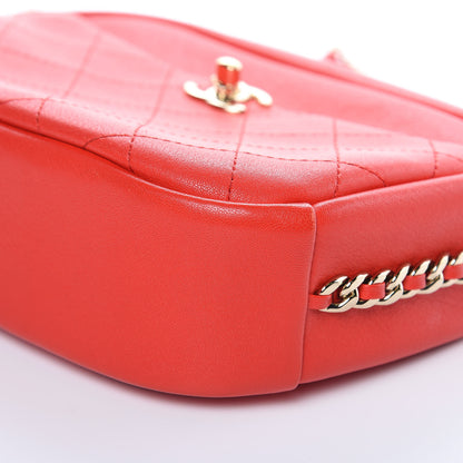 Chanel Goatskin Quilted Large Casual Trip Camera Case Bag Red 9 of 13