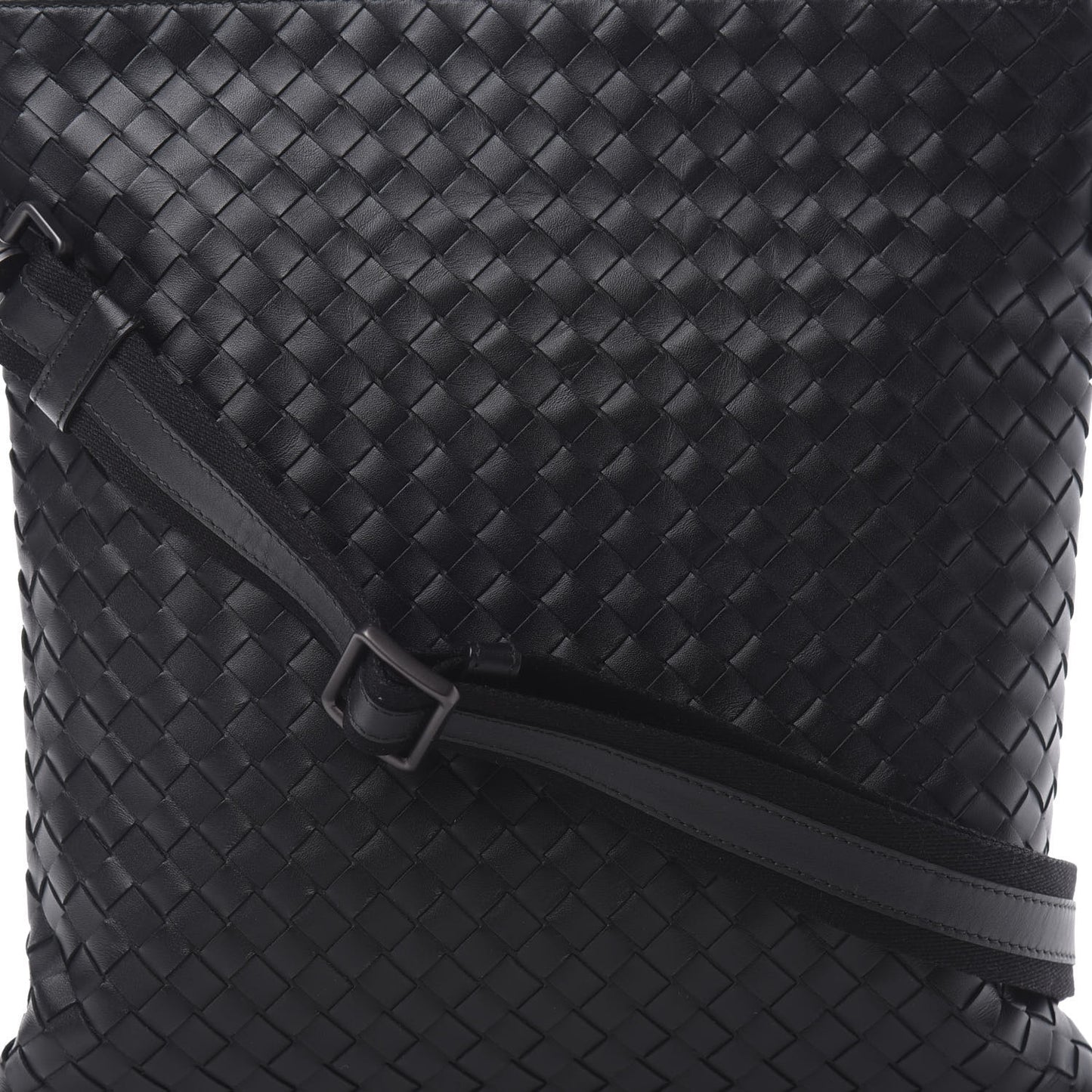 Nappa Intrecciato VN Crossbody Messenger Bag Black
