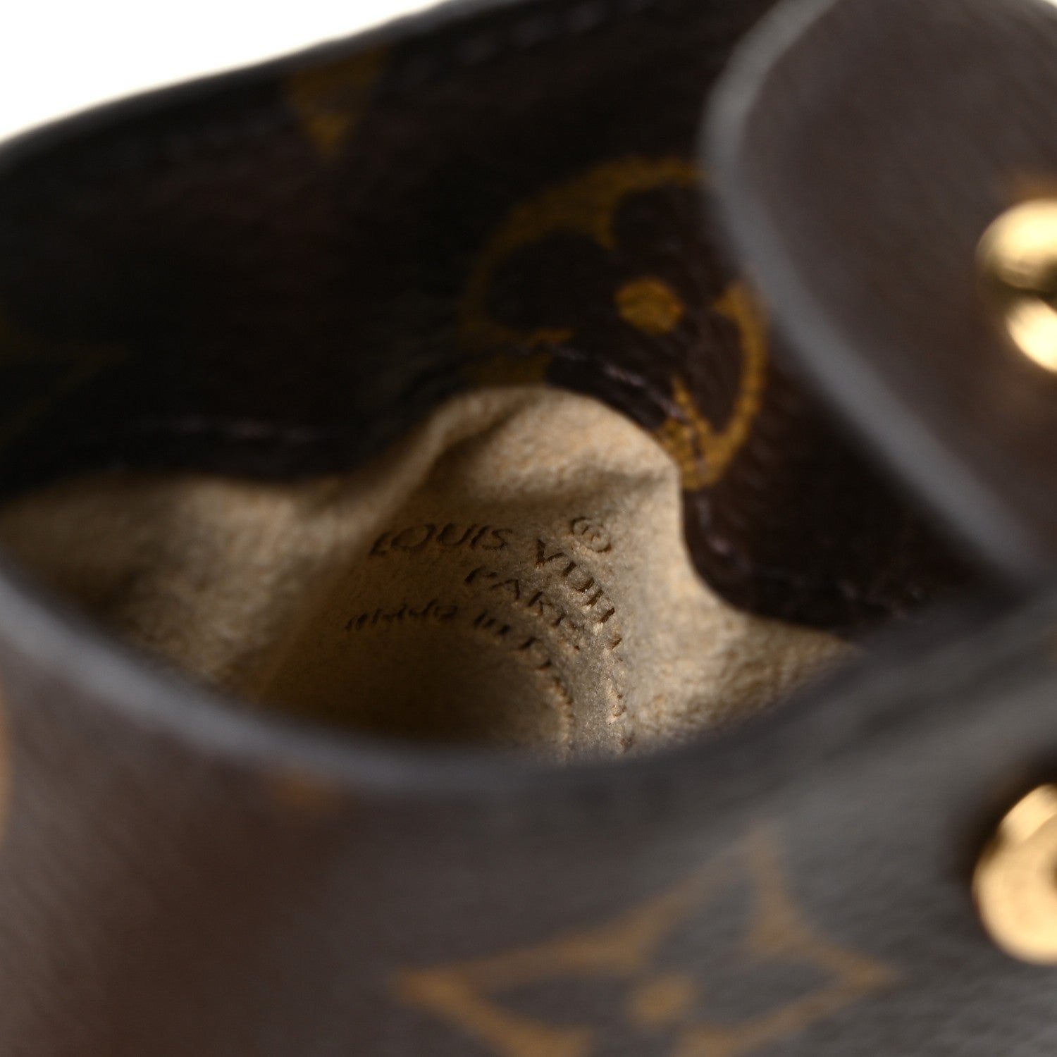 Louis Vuitton Monogram Sunglasses Case MM 6 of 8