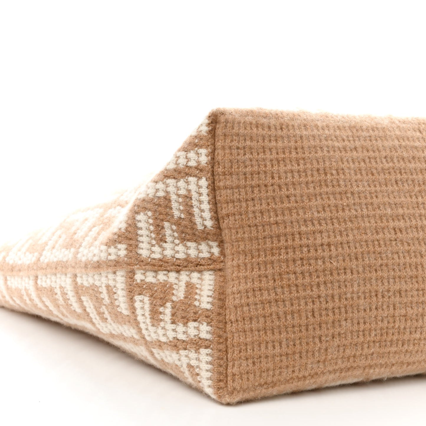 Cashmere Knit FF Large Shopper Tote Cammello