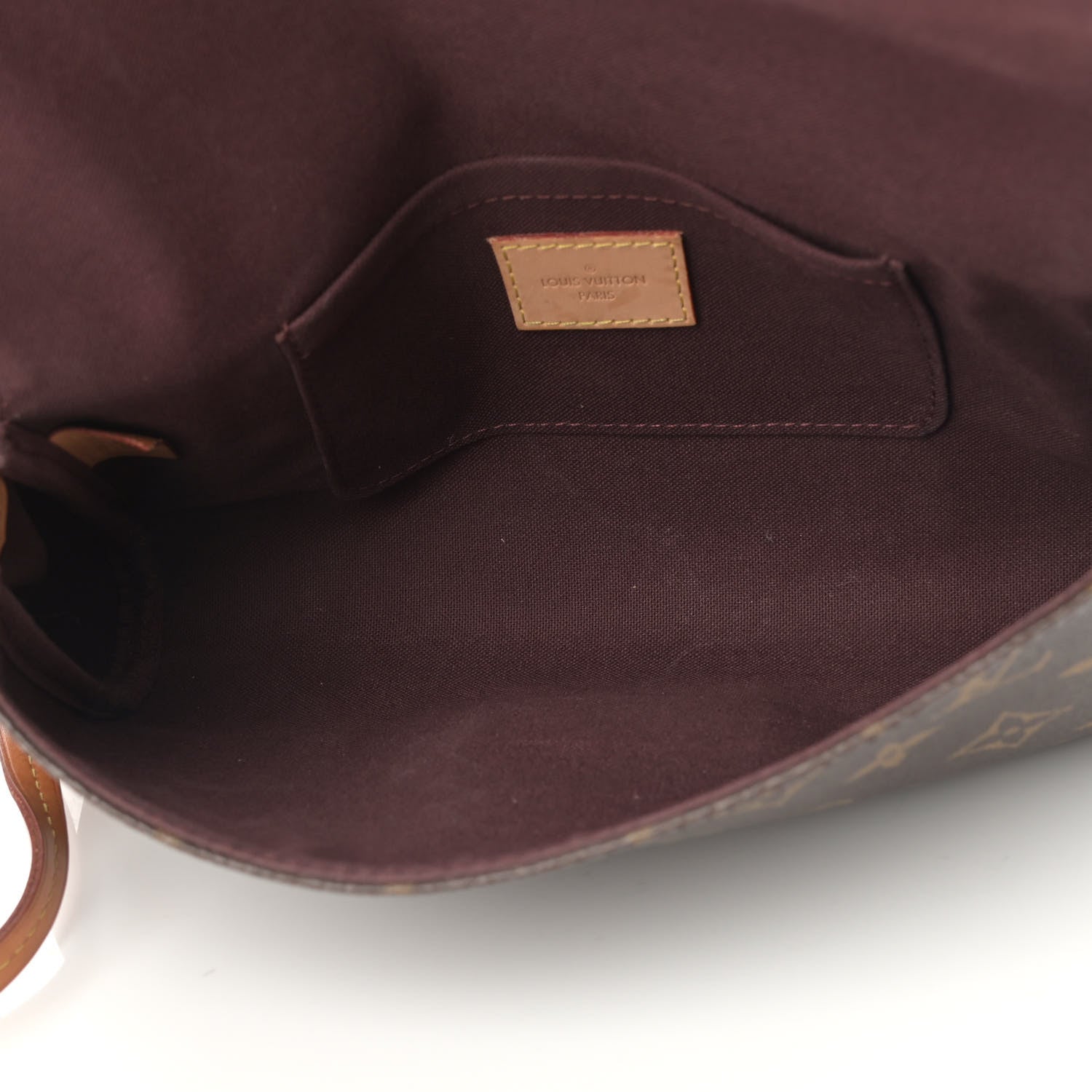 Louis Vuitton Monogram Favorite MM 4 of 15