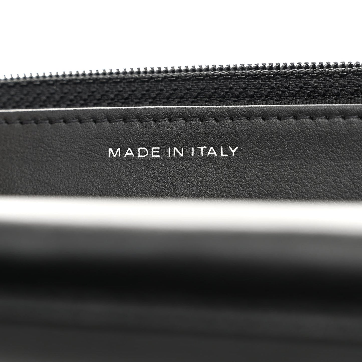 Aged Calfskin Chevron Quilted Reissue Wallet On Chain WOC So Black