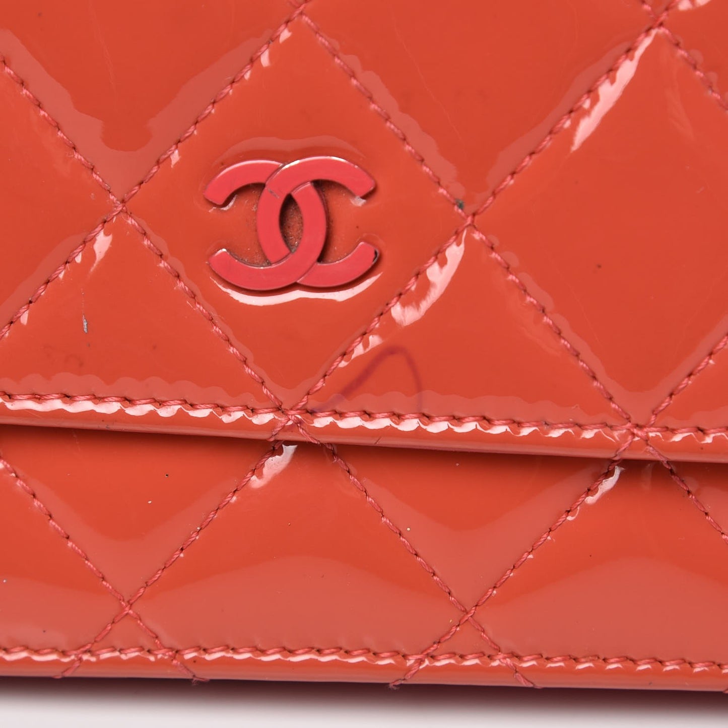 Patent Quilted Wallet On Chain WOC Coral