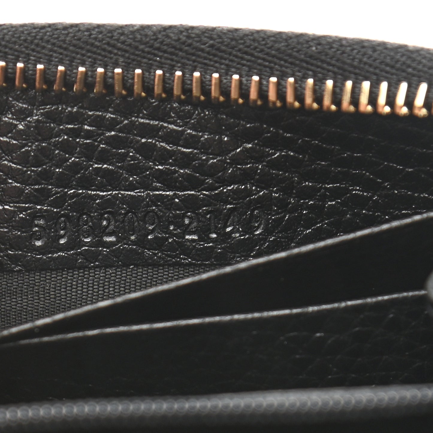 Pebbled Calfskin Small Soho Zip Around Wallet Black