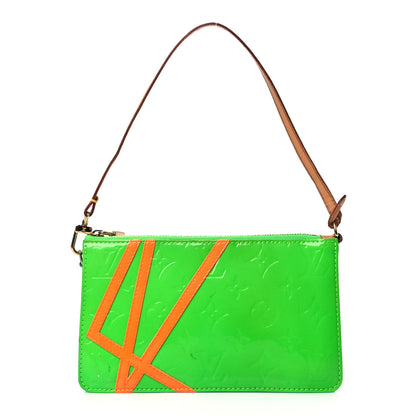 Louis Vuitton Patent Fluo Lexington with Chain Strap Green 1 of 9
