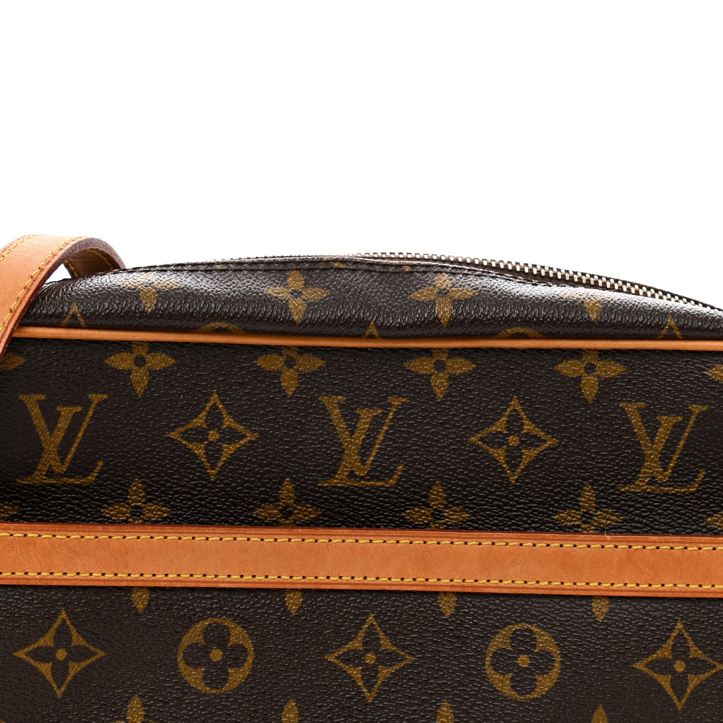 LOUIS VUITTON Monogram Trocadero 27