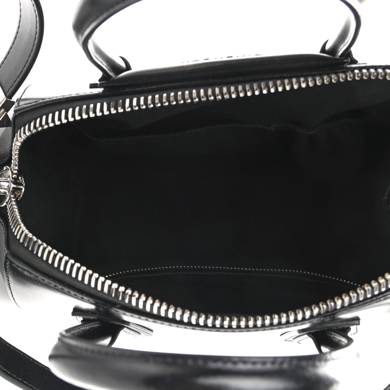 Givenchy Shiny Lord Calfskin Small Antigona Black 5 of 9