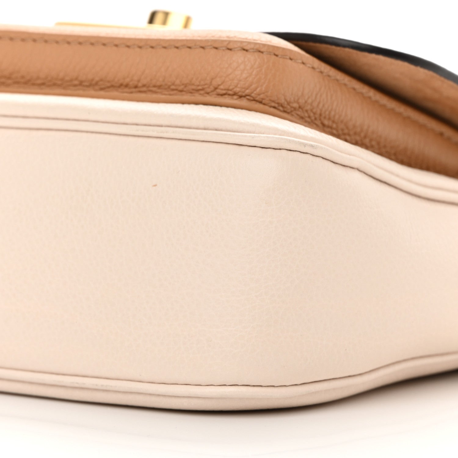 Louis Vuitton Grained Calfskin Lockme Tender Quartz 9 of 11
