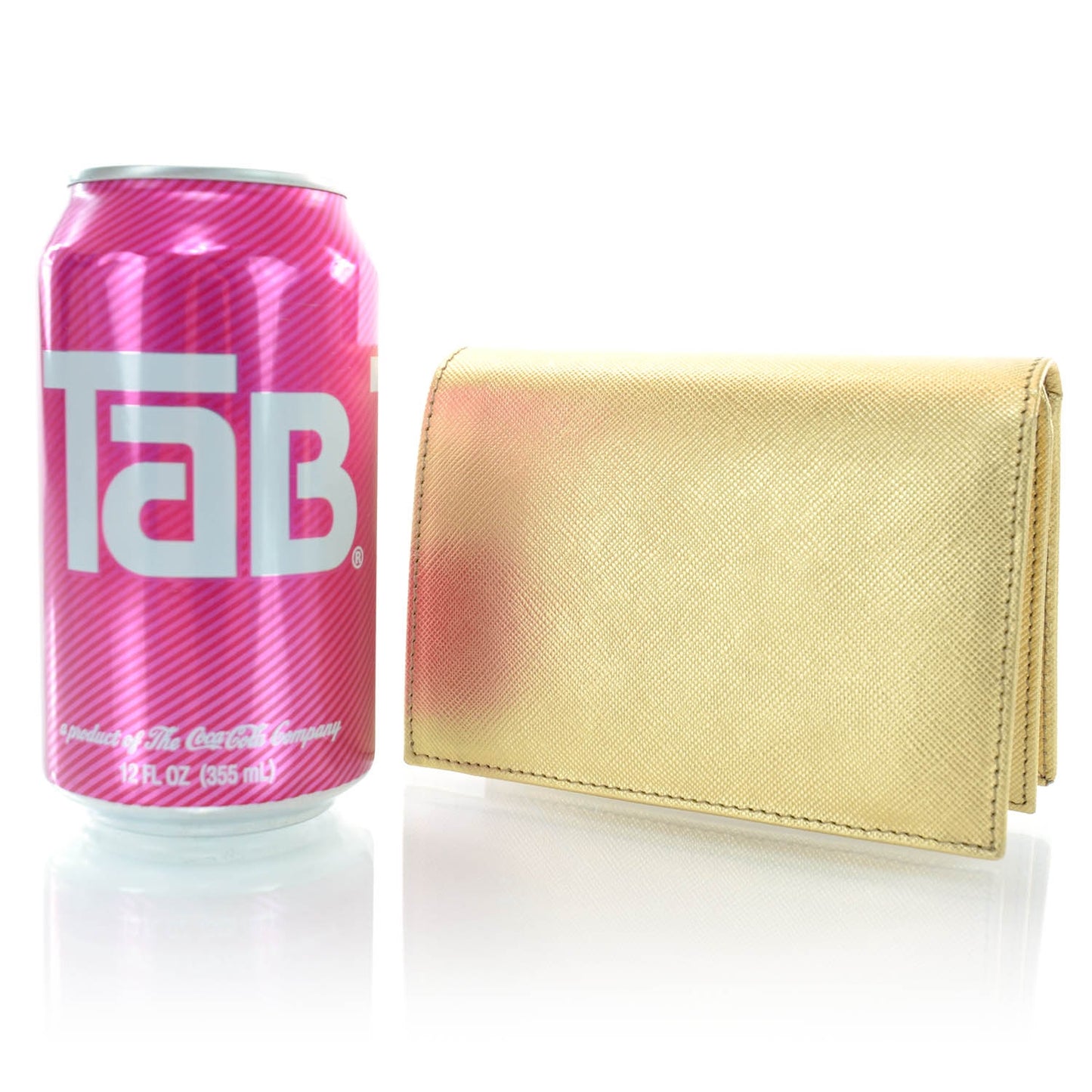 Saffiano Metal Bi-Fold Wallet Platino