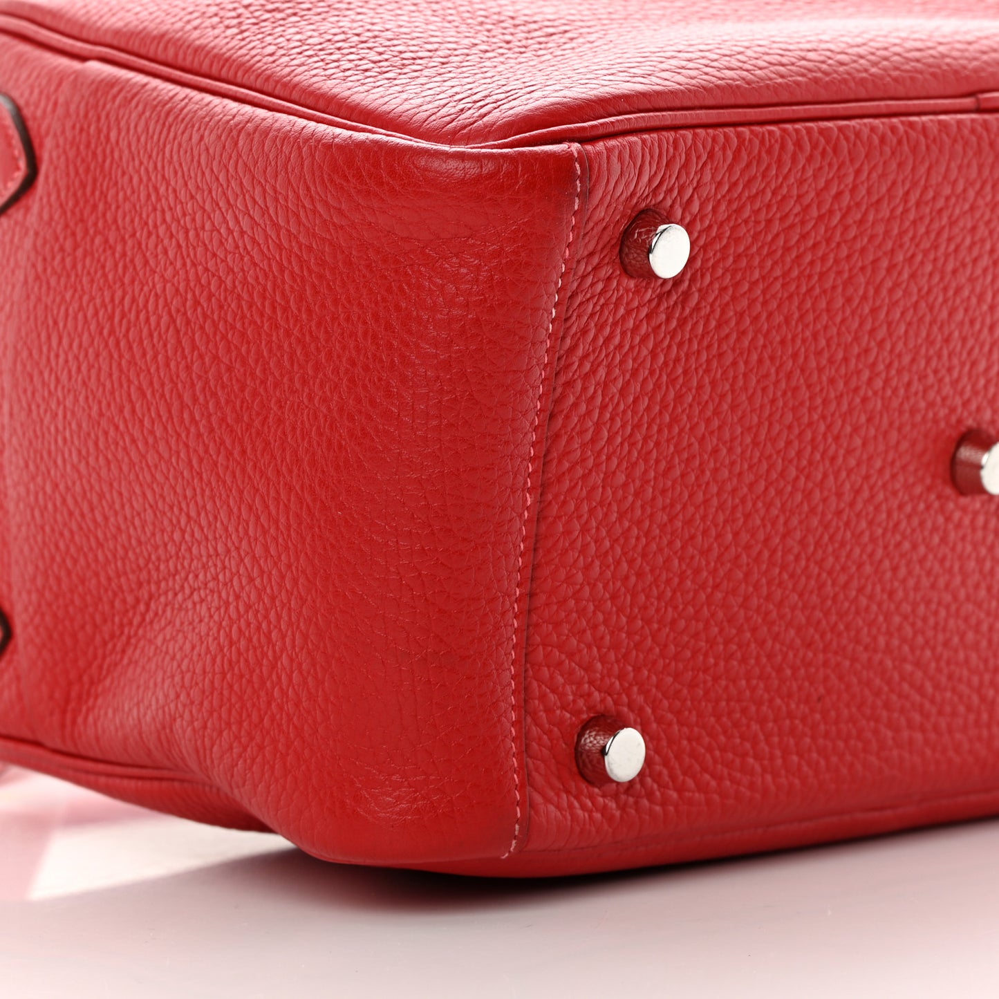 Taurillon Clemence Verso Lindy 26 Rouge Casaque Bougainvillea