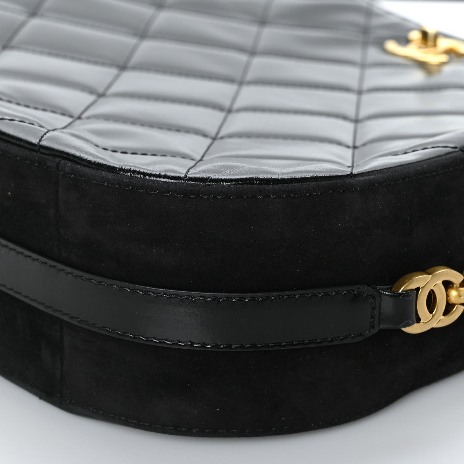 Chanel Shiny Calfskin Suede Goatskin Quilted Hobo Black 8 of 8