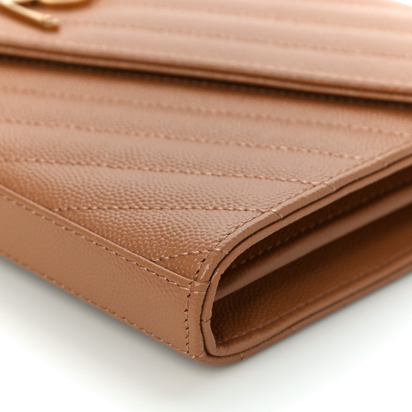 Grain De Poudre Matelasse Chevron Monogram Chain Wallet Dune