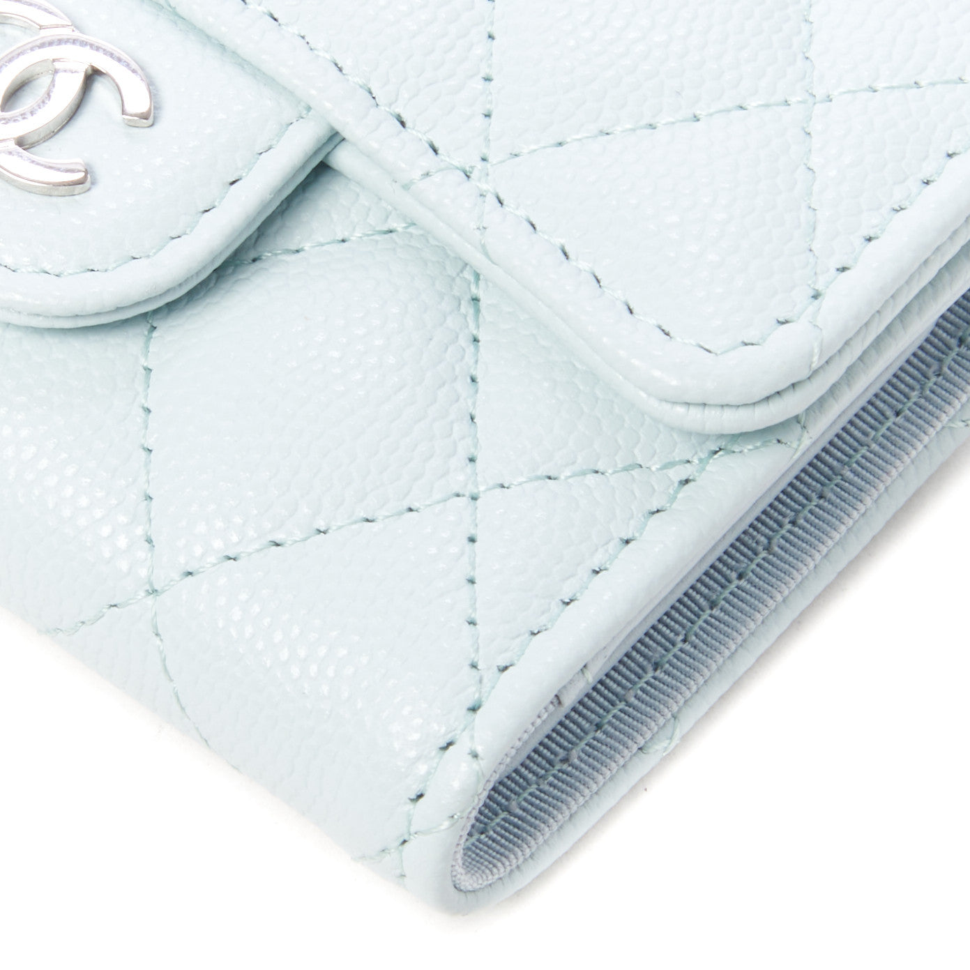 Caviar Quilted Classic 4 Key Holder Wallet Light Blue
