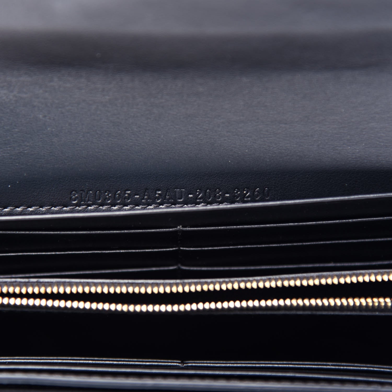 Fendi Vitello Vernice Mou F is Fendi Continental Envelope Wallet On Chain Black 6 of 10