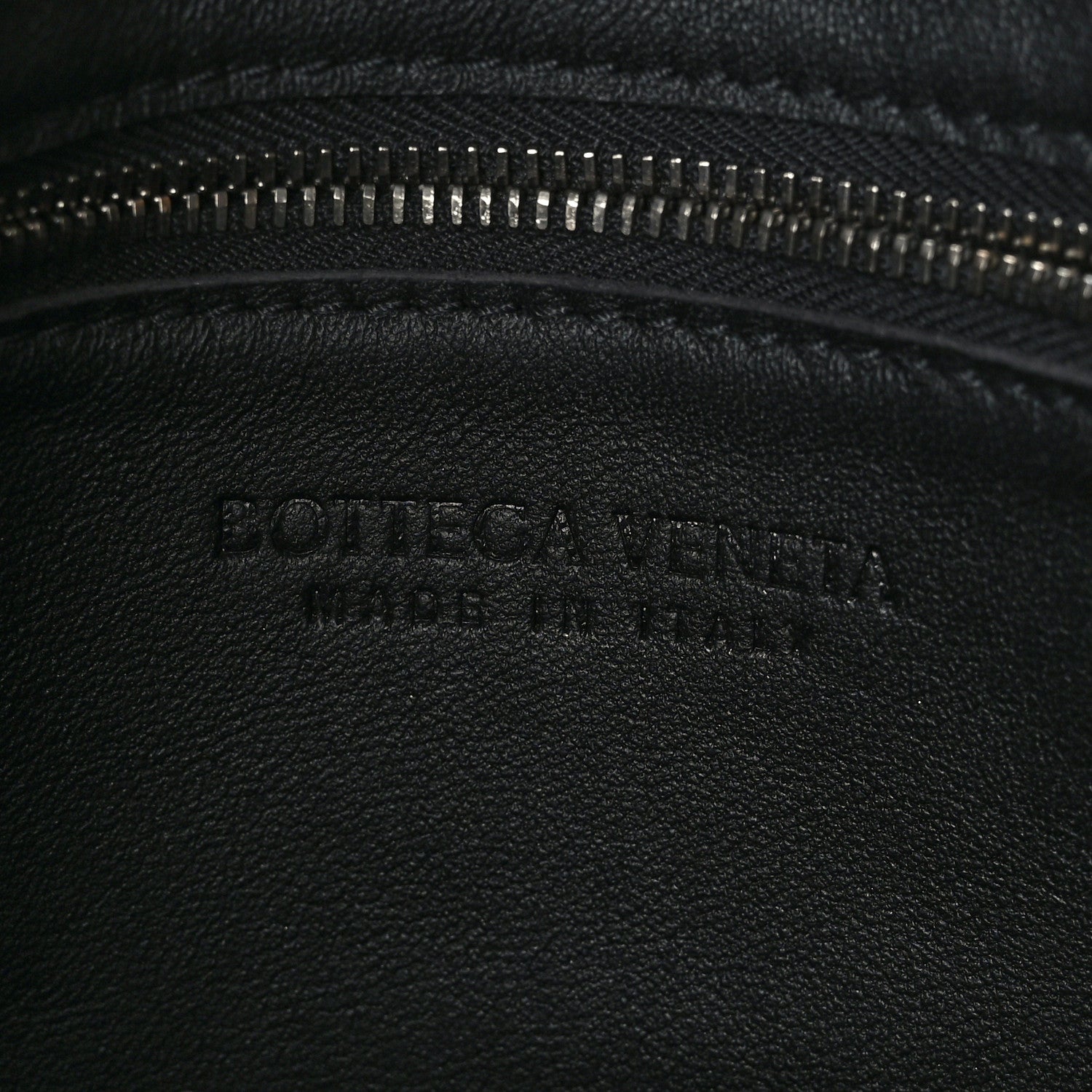 Bottega Veneta Lambskin Maxi Intrecciato Cassette Messenger Black 5 of 8