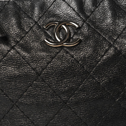 Chanel Glazed Calfskin On The Road Hobo Black 8 of 11