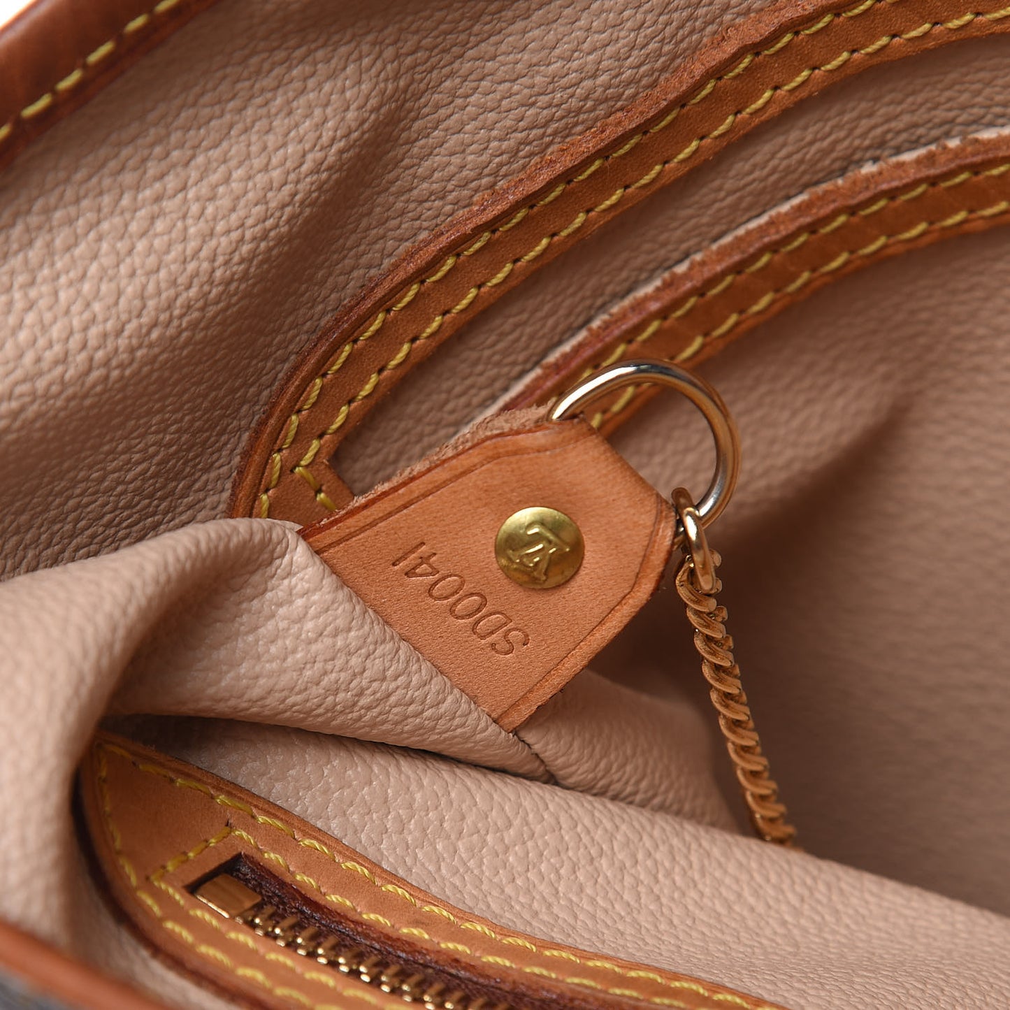 Monogram Petit Bucket 23
