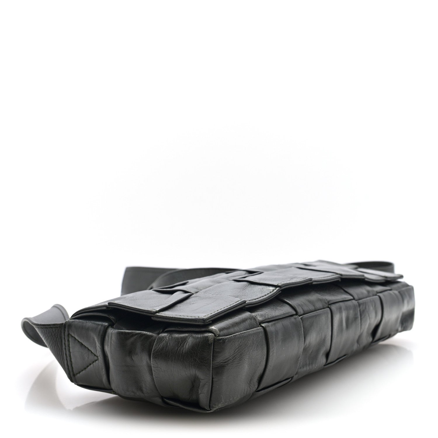 Bottega Veneta Paper Calfskin Intrecciato Stretch Cassette Camping 5 of 10