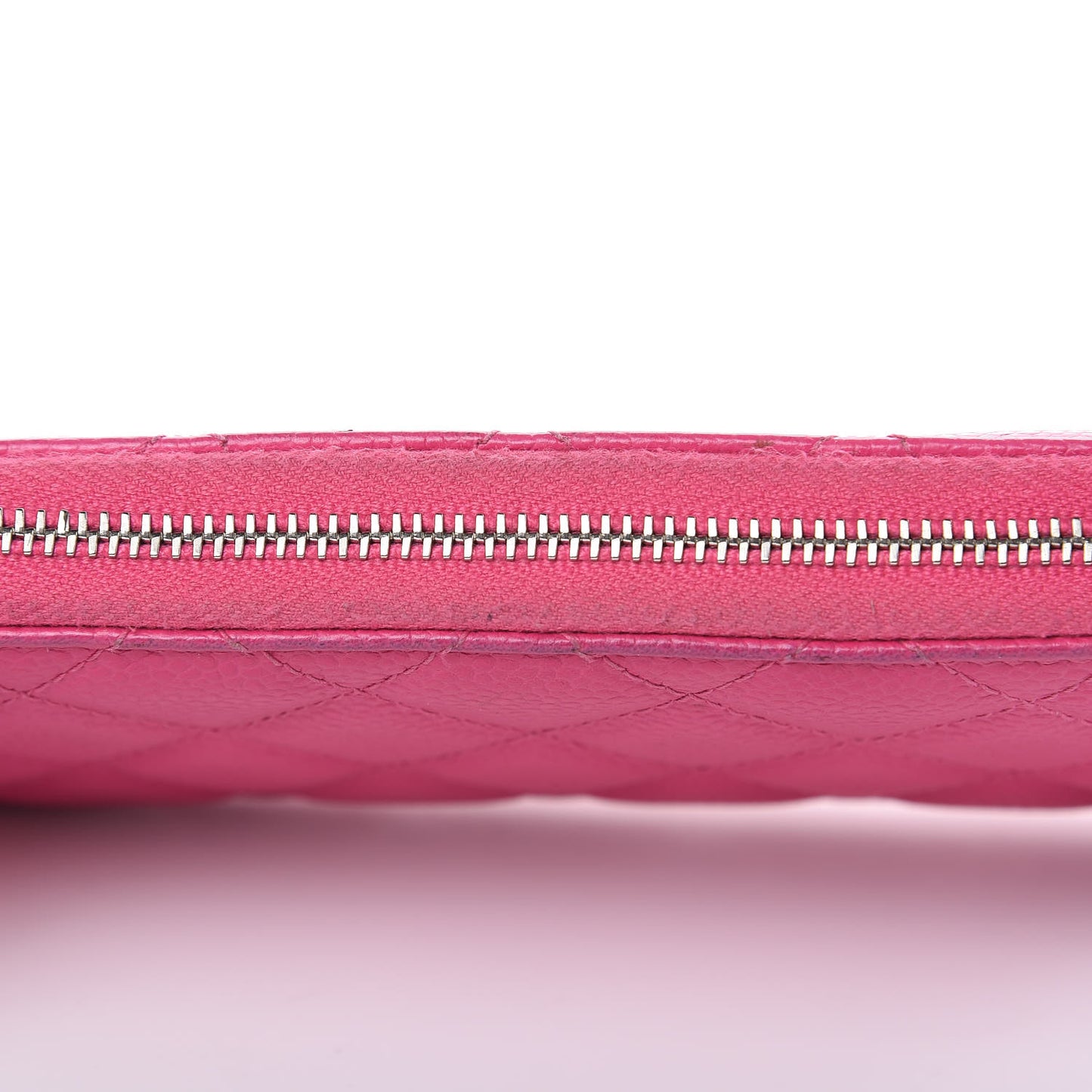 Caviar Quilted Medium Zip Around Wallet Pink