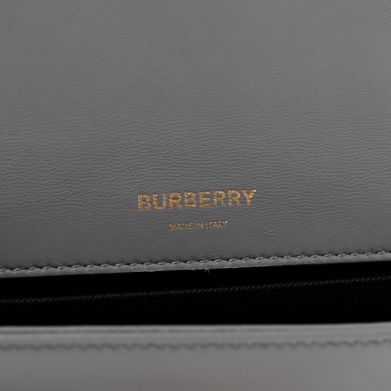 Burberry ビジネスバッグ グレー Burberry Lambskin Quilted Small Lola Bag Grey 1887481 – FASHIONPHILE