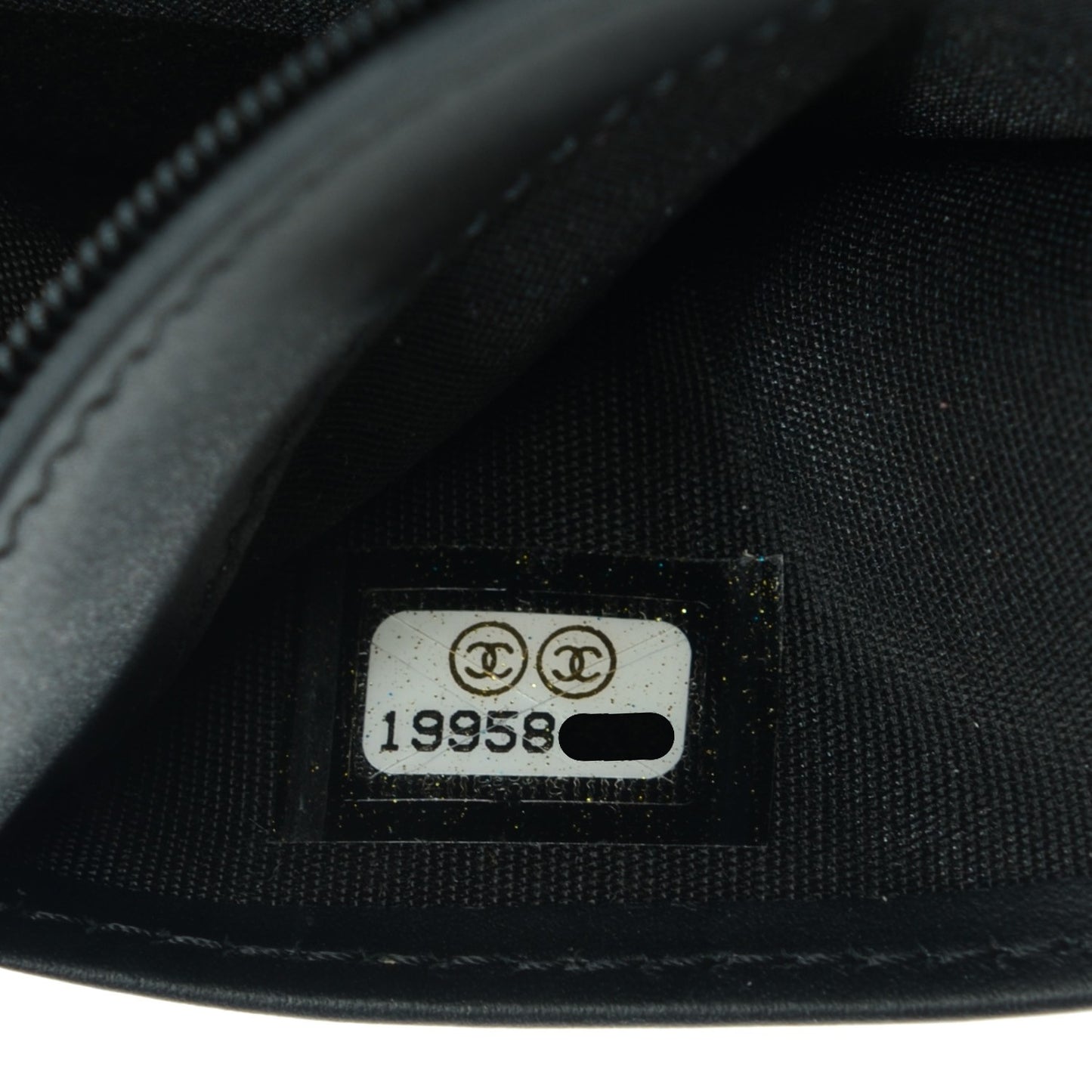 Caviar Timeless CC Yen Wallet Black