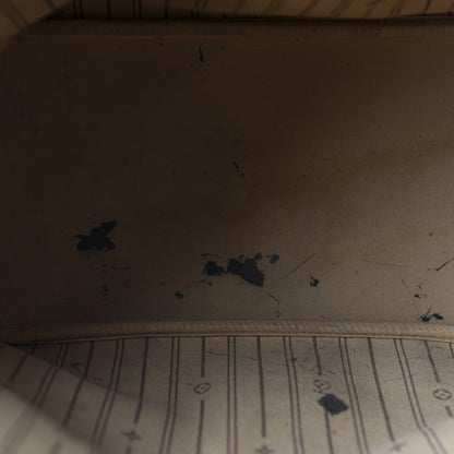 Louis Vuitton Monogram Neverfull MM 12 of 14