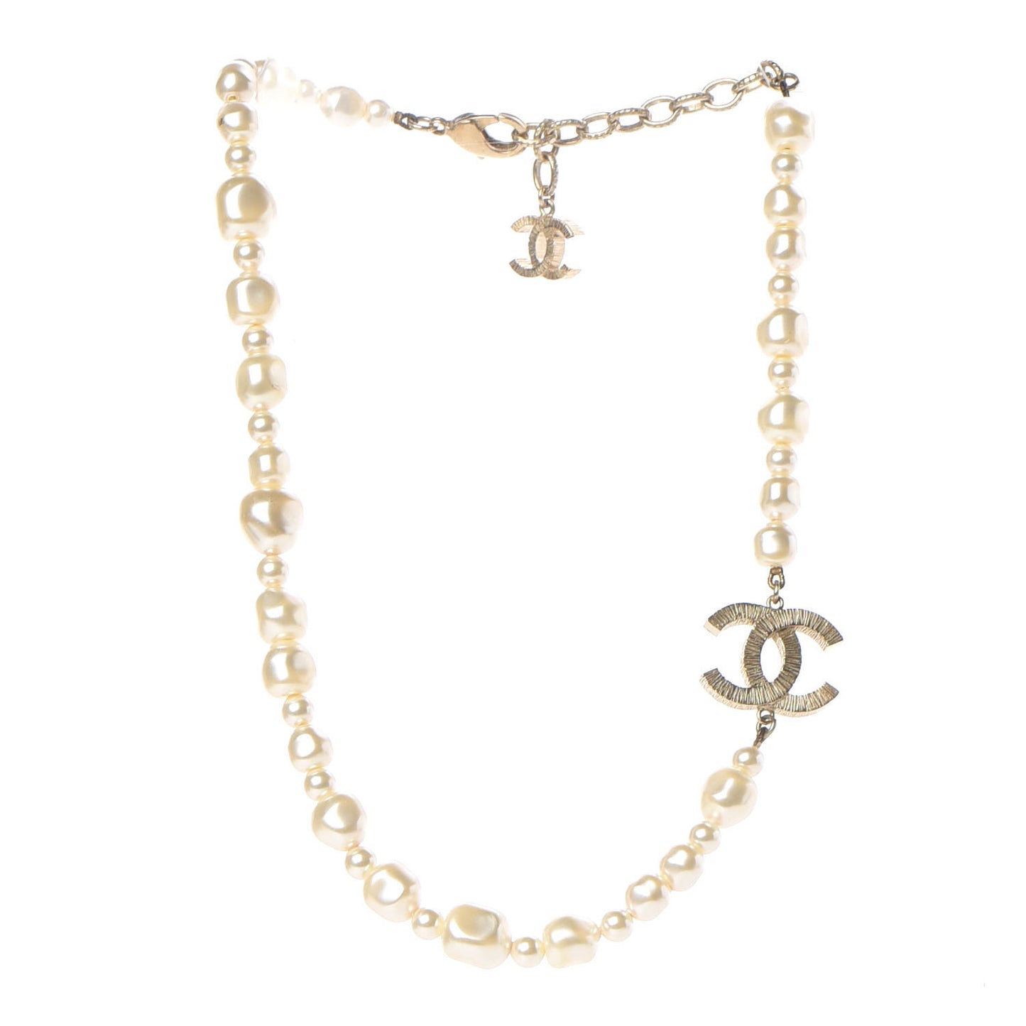 Graduated Pearl CC Short Necklace Gold