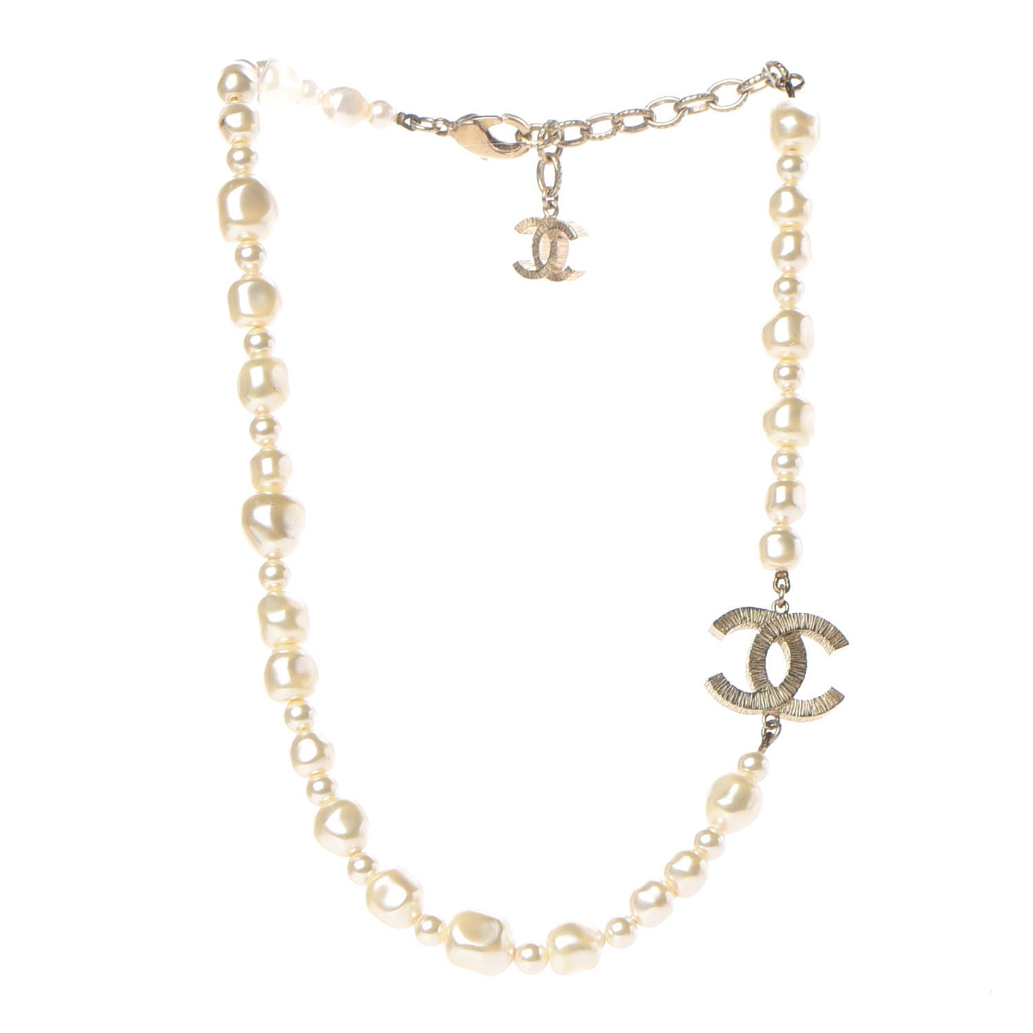 Chanel Graduated Pearl CC Short Necklace Gold 3 of 5