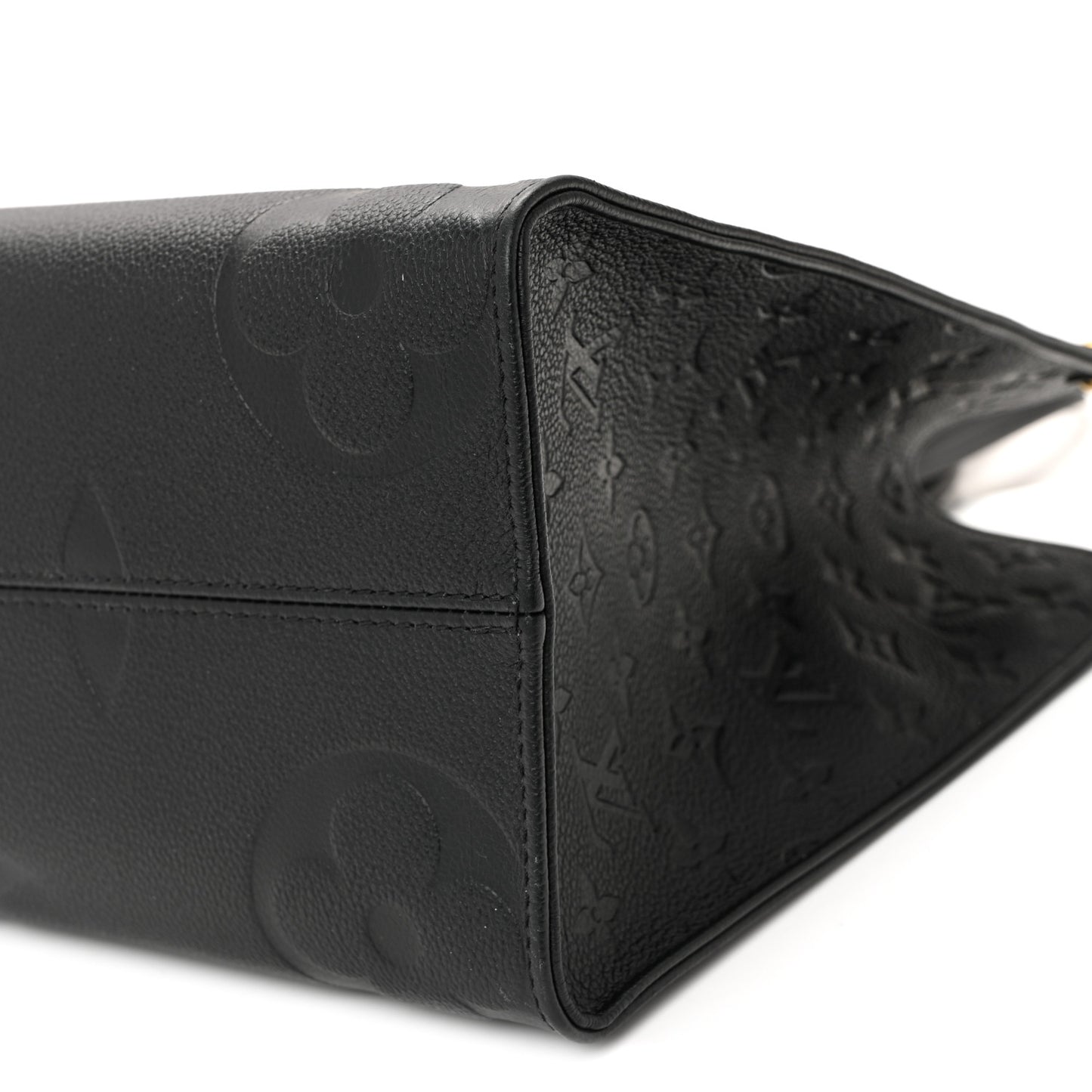 Empreinte Monogram Giant Onthego MM Black