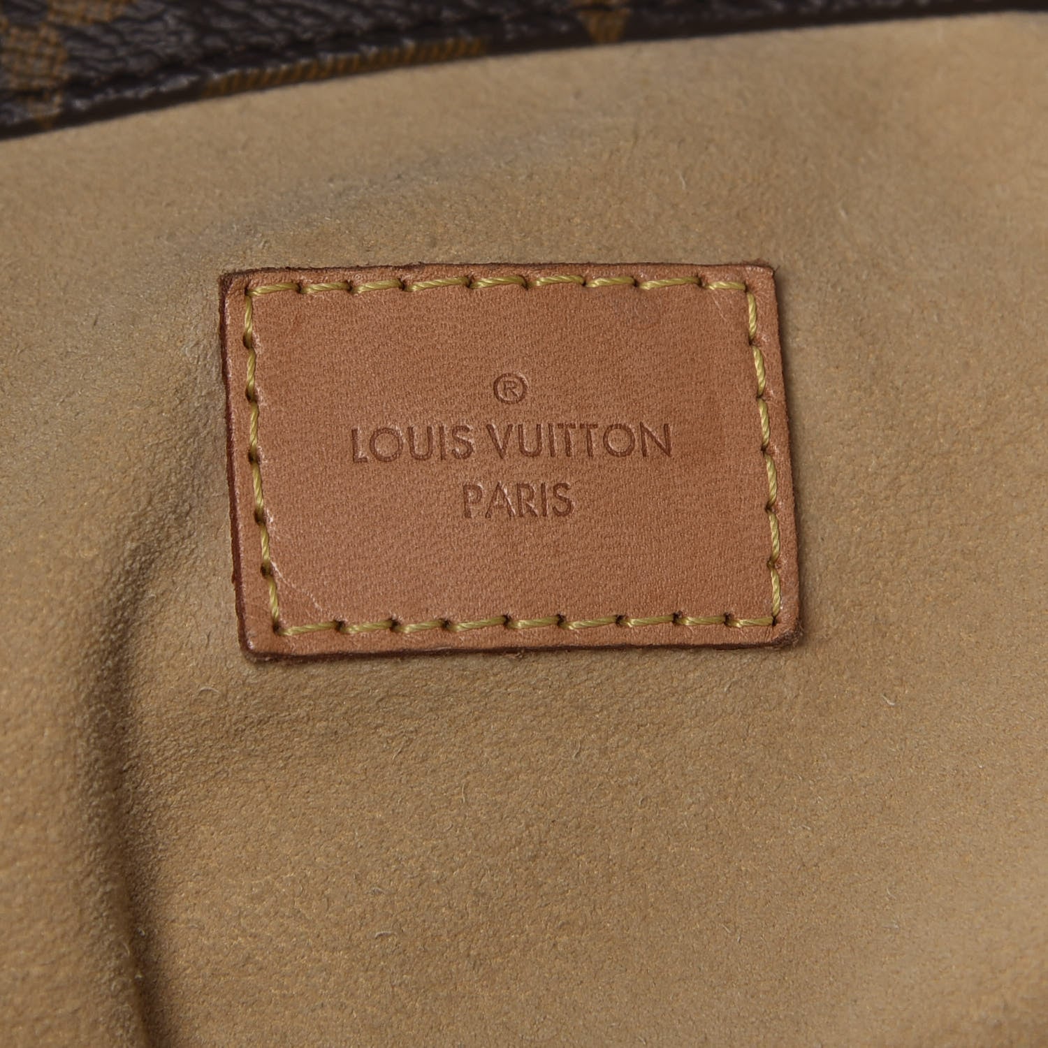 Louis Vuitton Monogram Artsy MM 8 of 10
