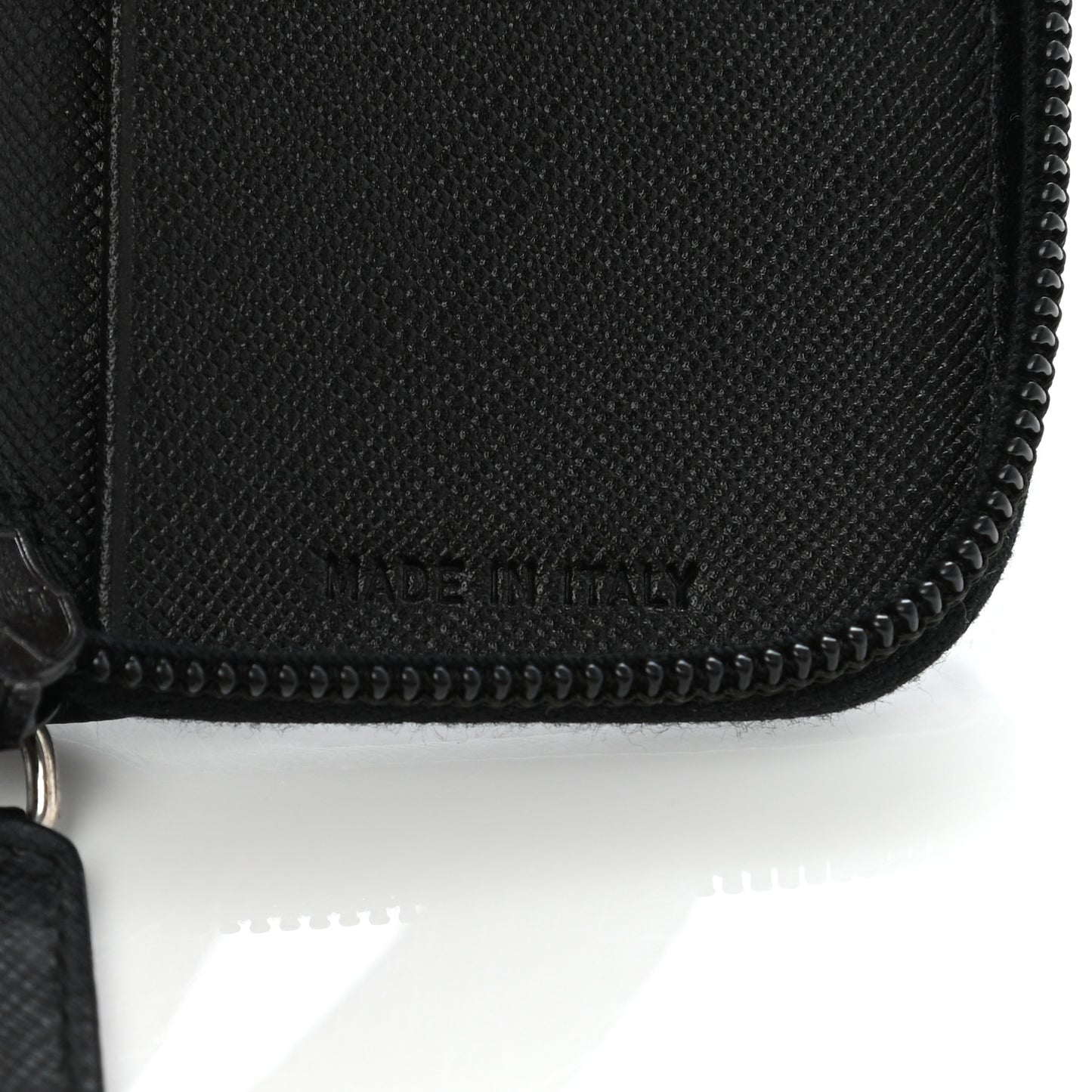 Saffiano Zip Around Key Holder Black