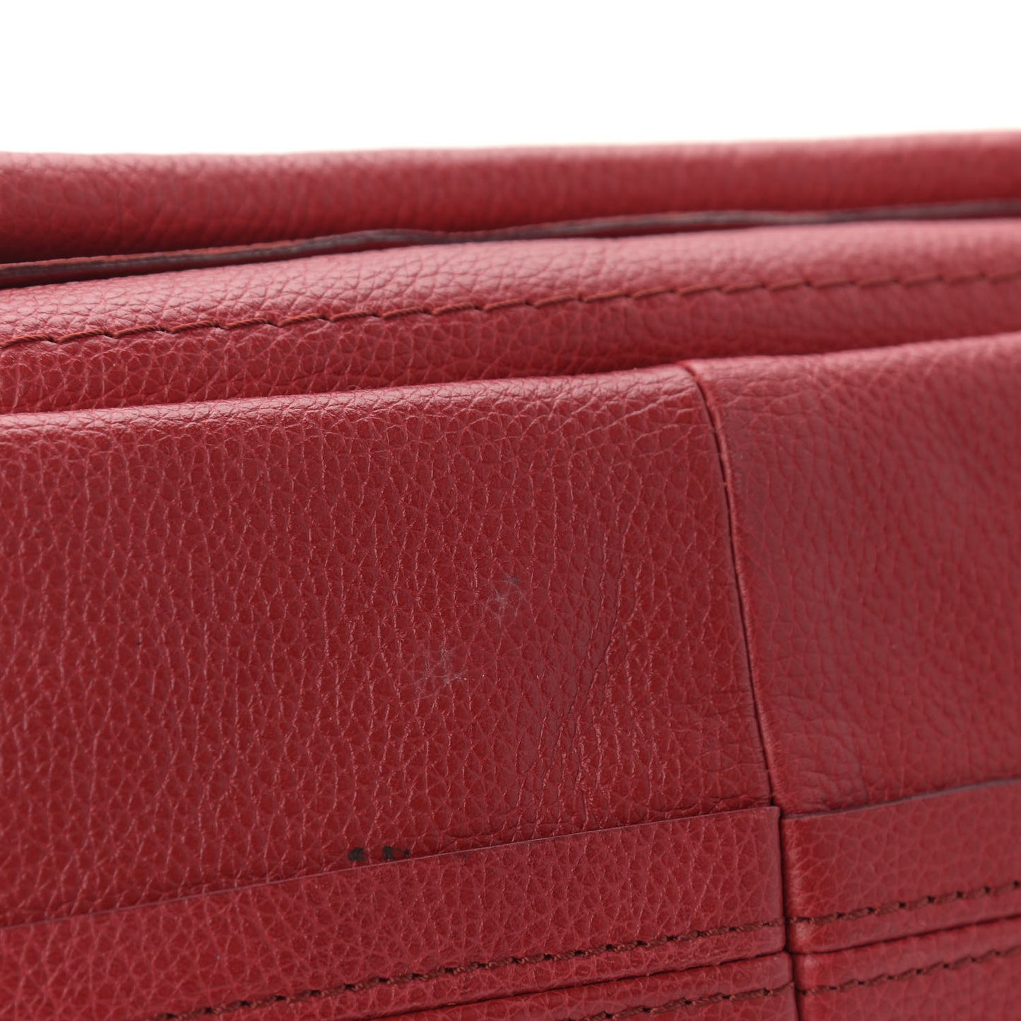 Calfskin Medium Paraty Lipstick
