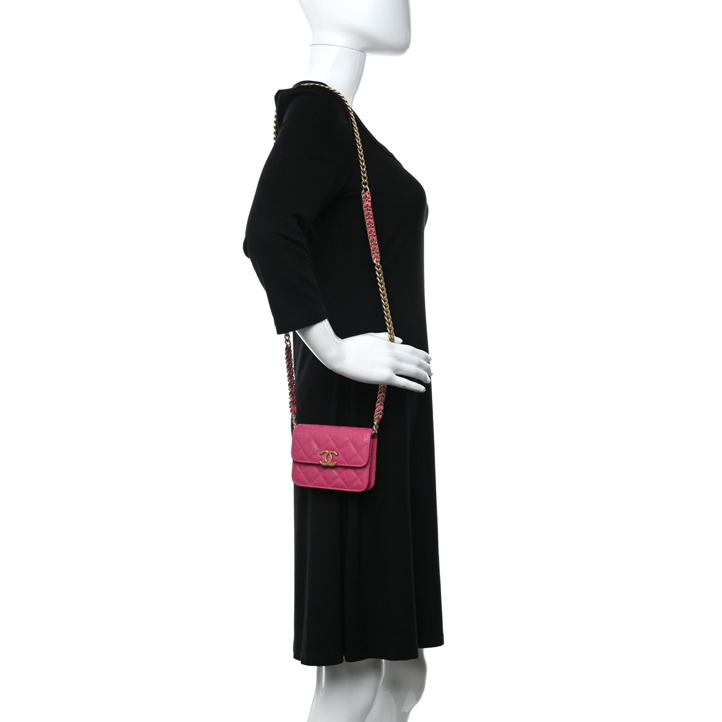 Shiny Caviar Quilted Chain Melody Card Holder On Chain Dark Pink