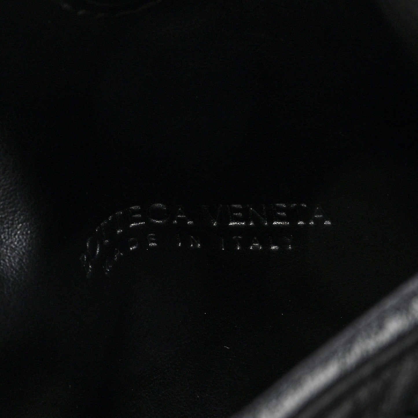 Calfskin Intrecciato Mini Hop Black