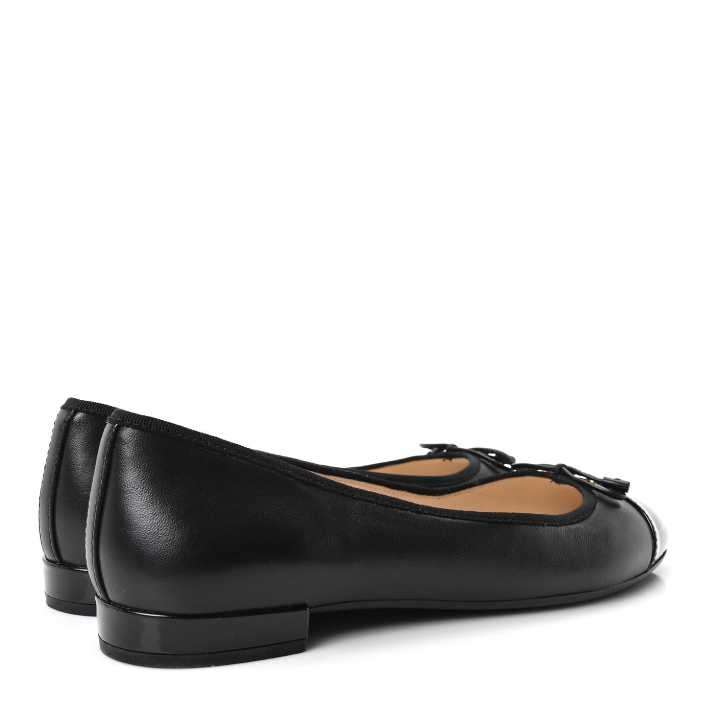 Nappa Vernice Cap Toe Logo Bow Ballerina Flats 39 Black