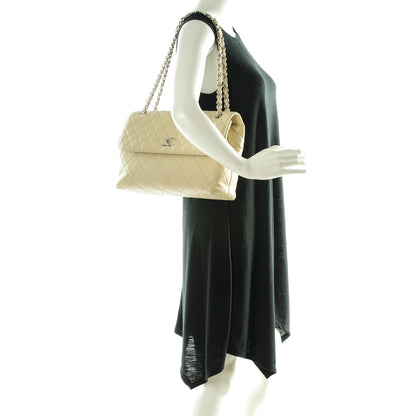 Chanel Calfskin Quilted In the Business Flap Bag Beige Clair 2 of 8