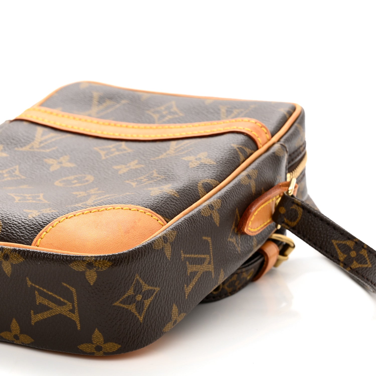 Louis Vuitton Monogram Danube 21 9 of 9