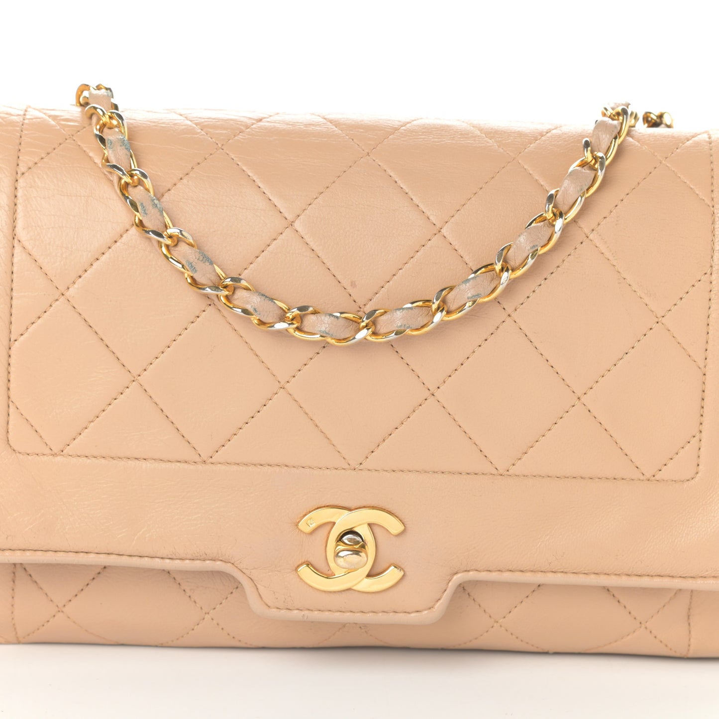Lambskin Quilted Medium Single Flap Beige