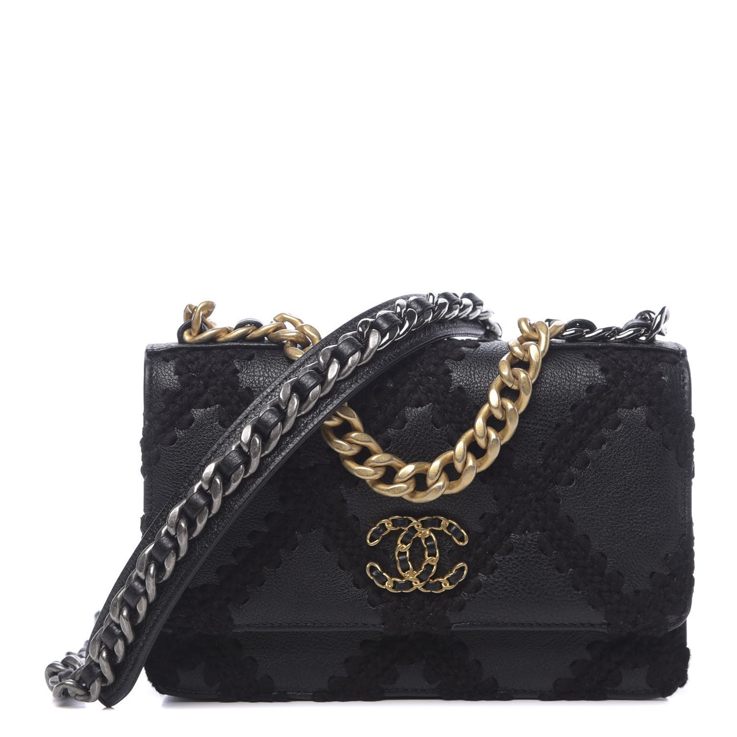 Calfskin Crochet 19 Wallet On Chain WOC Black