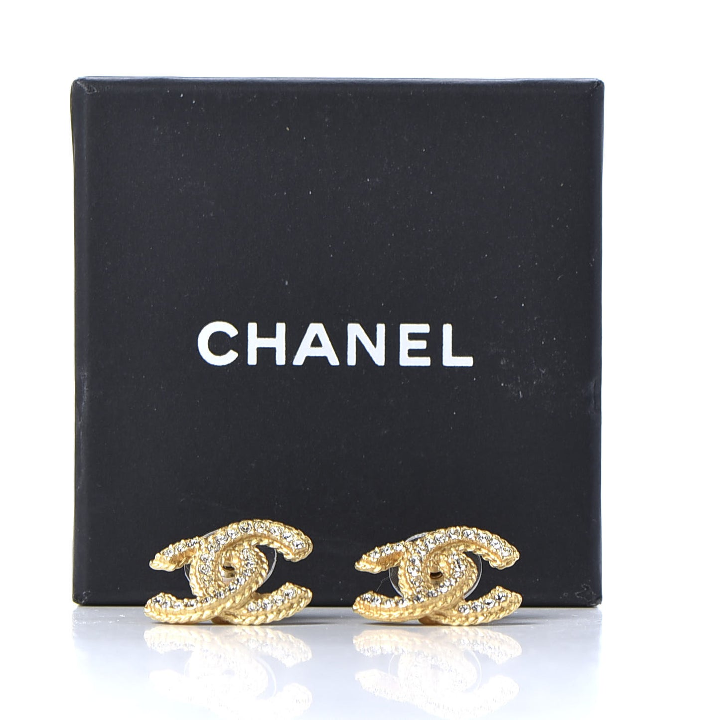 Crystal 90’s Icon CC Stud Earrings Gold