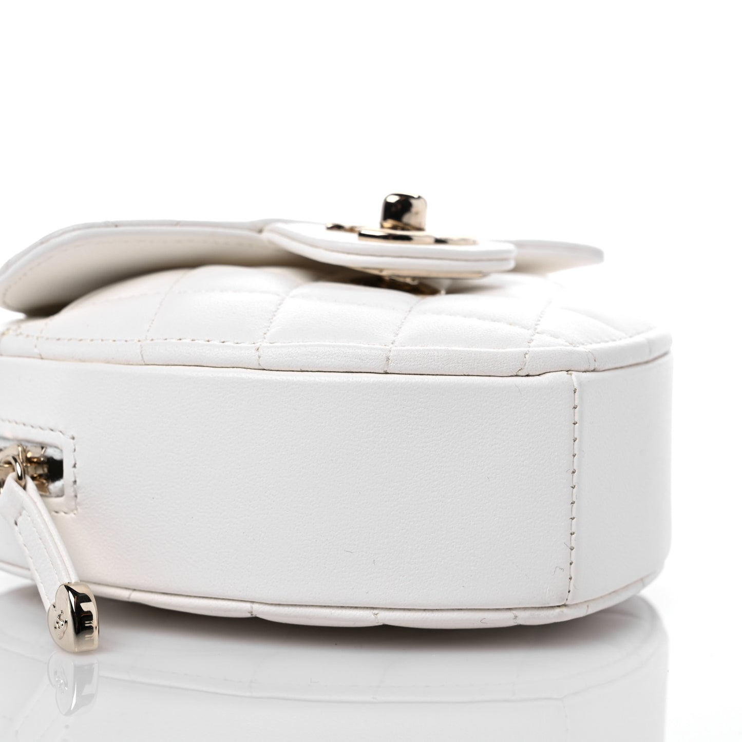 Lambskin Quilted CC In Love Heart Clutch With Chain White