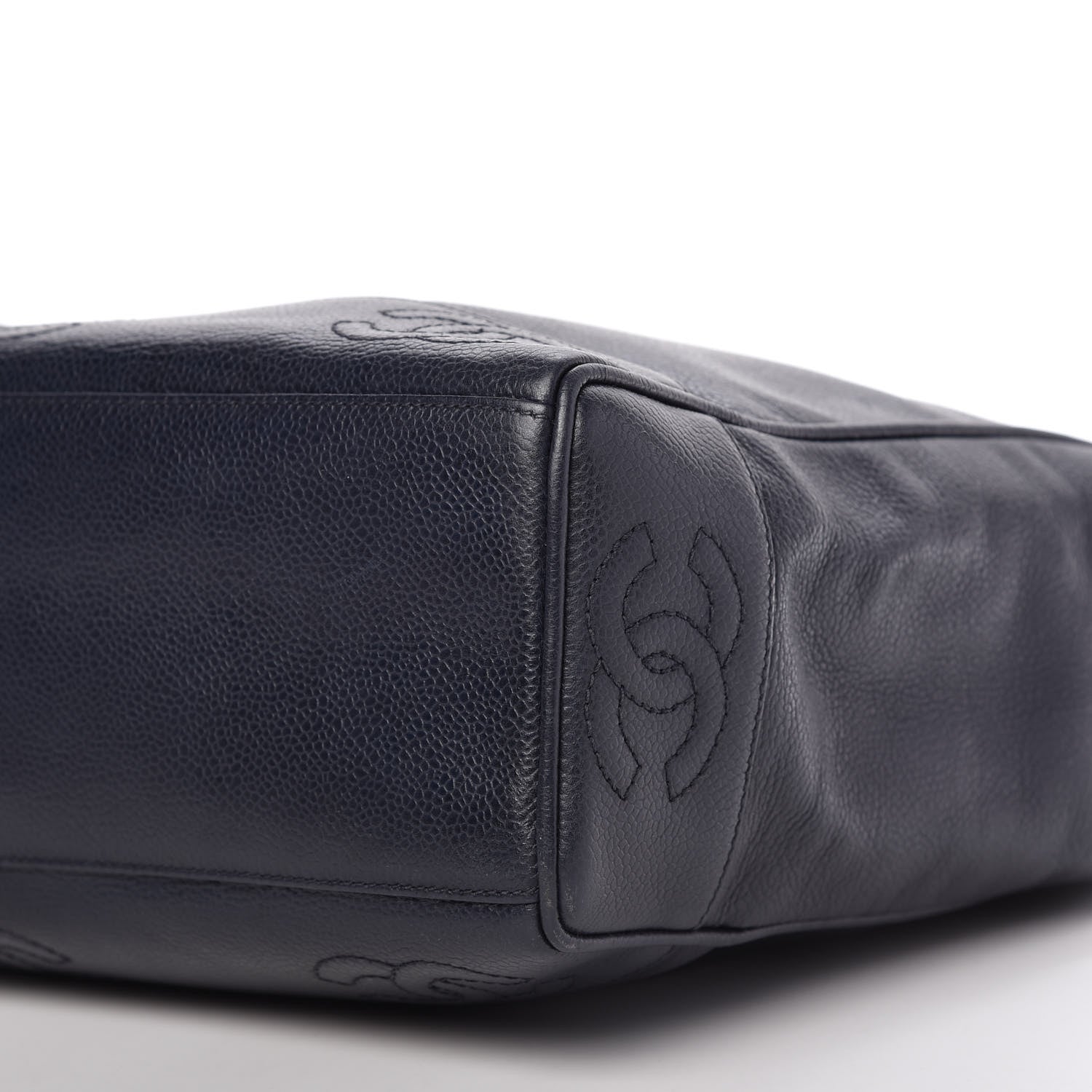 Chanel Caviar CC Shoulder Bag Navy 7 of 10